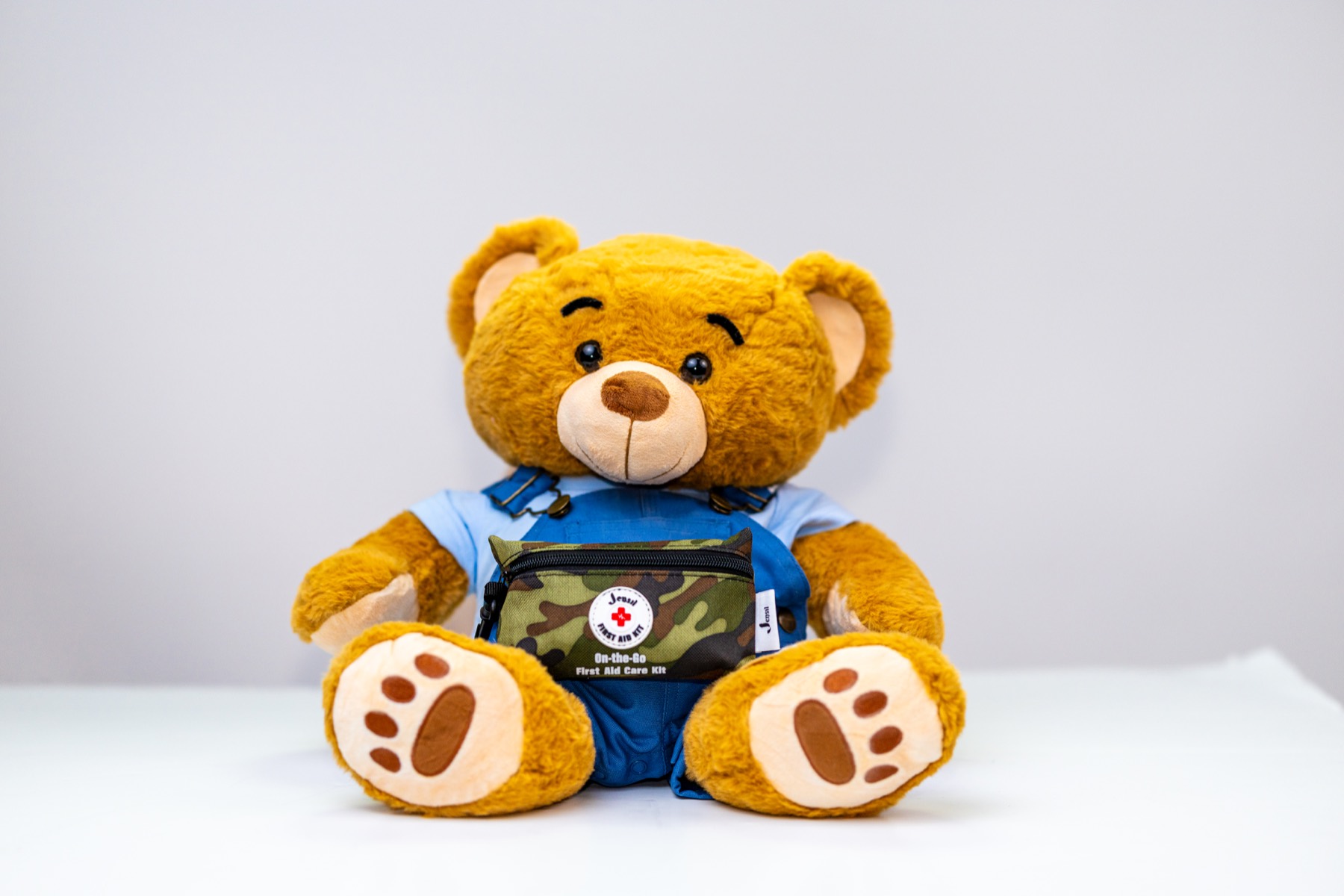 Outdoor Adventure Kit with Phil Better Bear